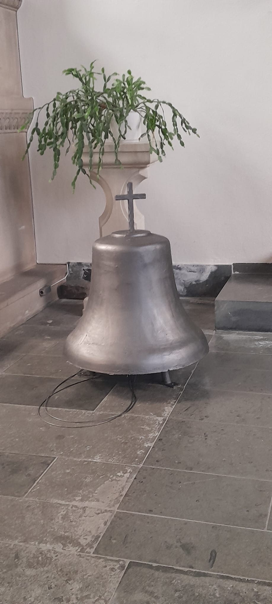 Glocke 4