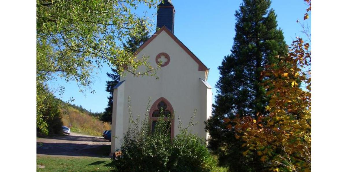Kreuzweg zur Bergkapelle